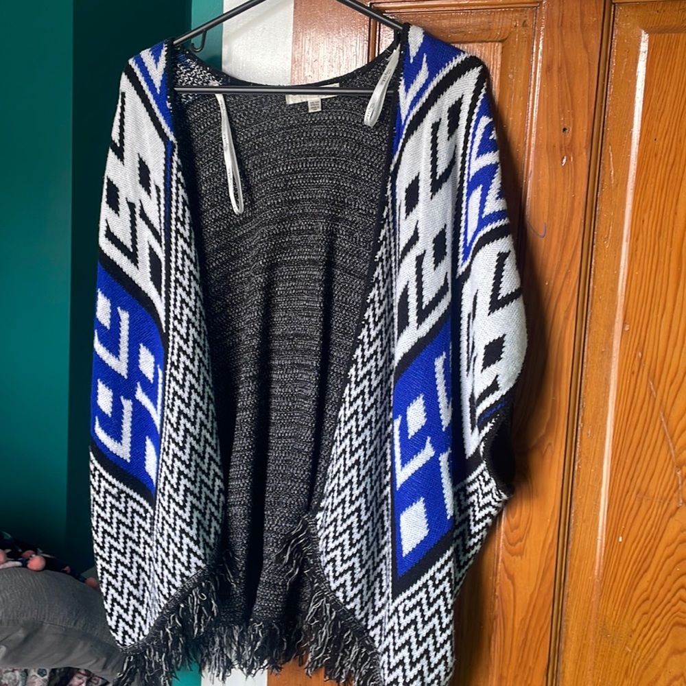 Sweater poncho